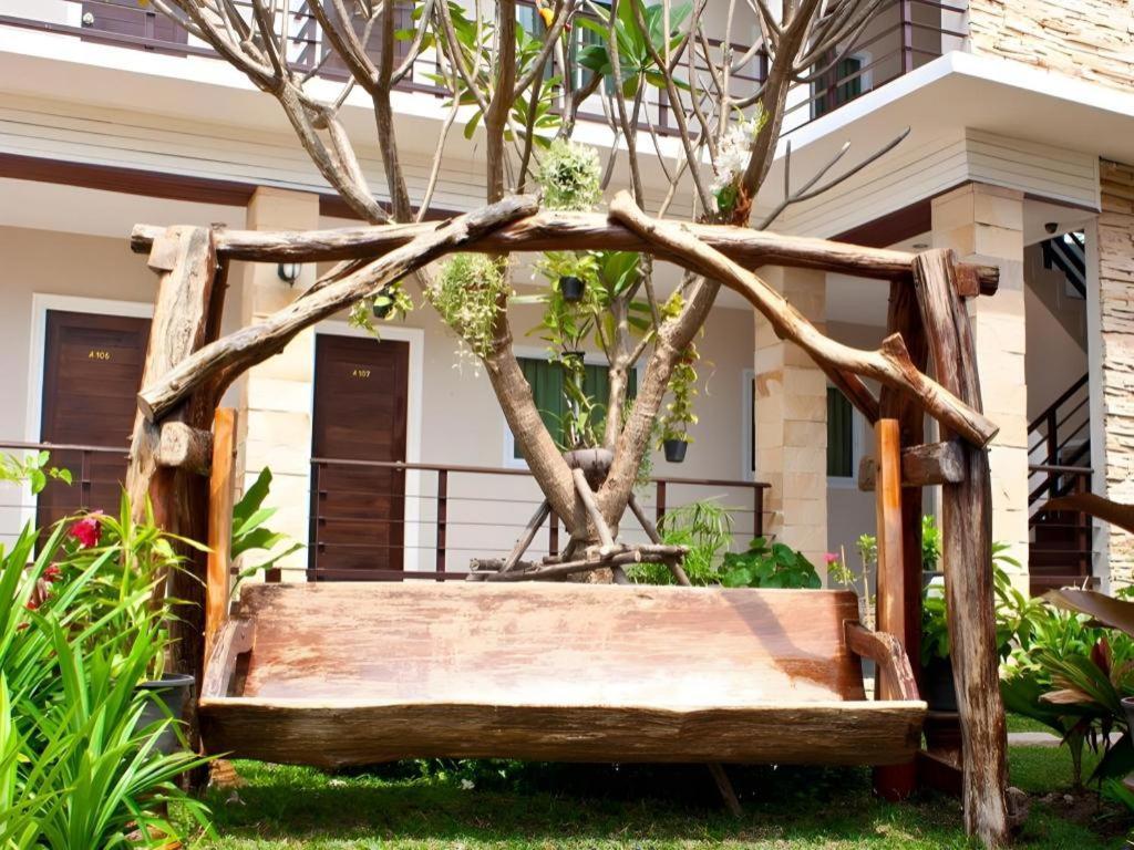The Park Nangrong Resort מראה חיצוני תמונה